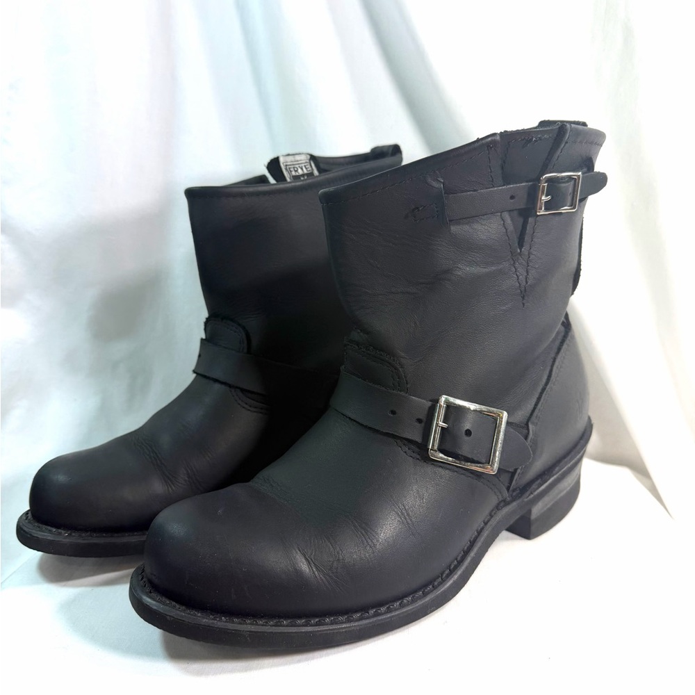 Women's 8.5 M FRYE 701 Leather Engineer Short Boots Black Moto Biker Buckle - Picture 3 of 13